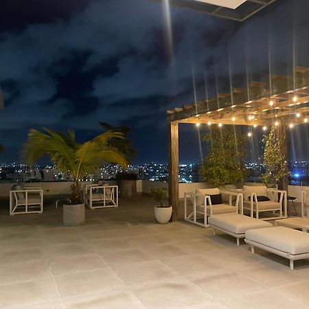 Piantini'S Skylight Apartamento Santo Domingo Exterior foto