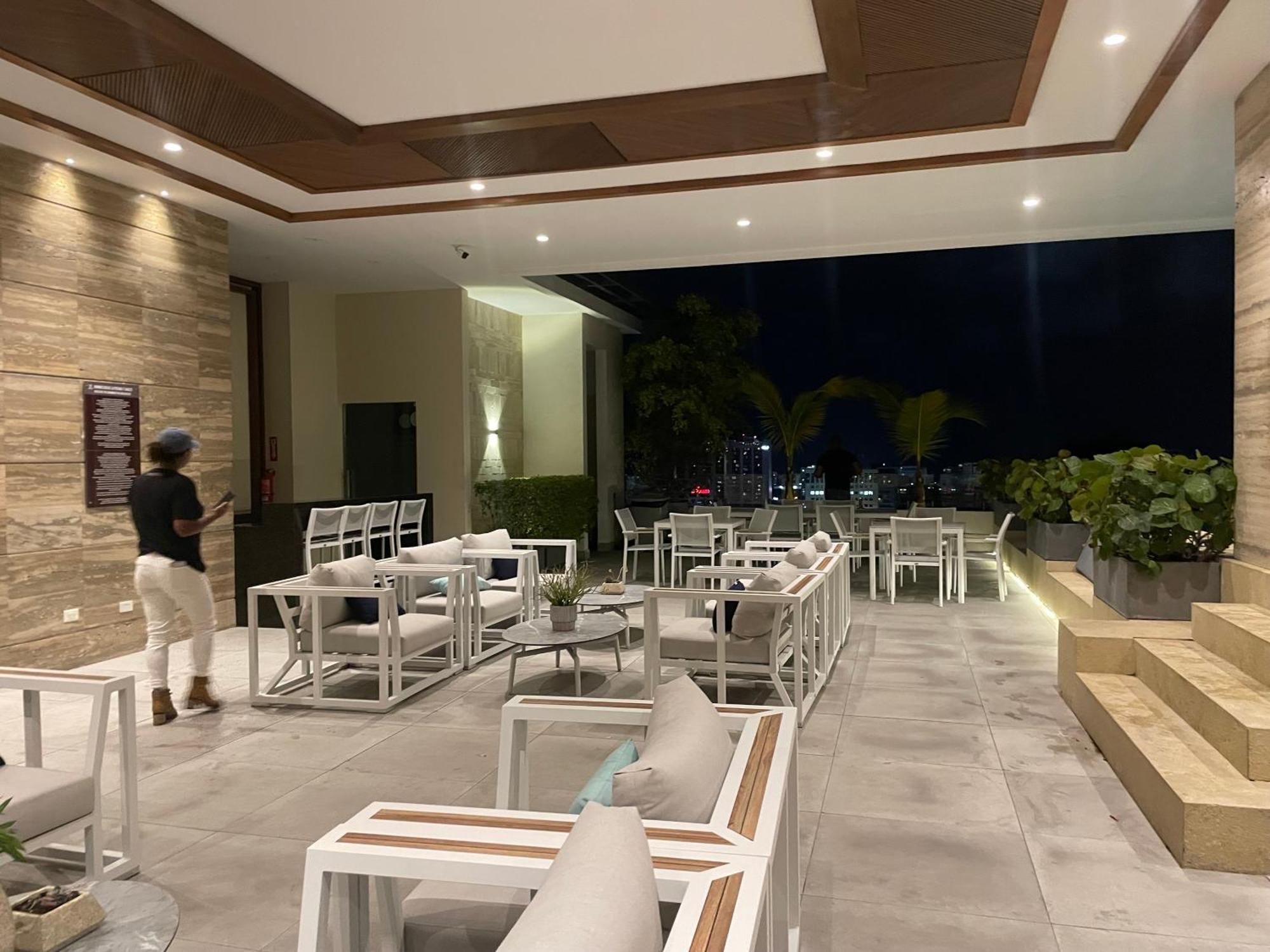 Piantini'S Skylight Apartamento Santo Domingo Exterior foto